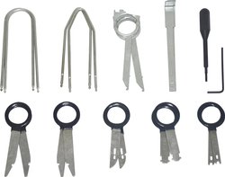 Zestaw do montaż i demontażu radia Kunzer 7RW20  1 szt.