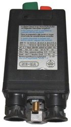 Przełącznik ciśnienia Aerotec Nema Schalter 400V 3 Wege 3/8 Zoll 6,3-10 A - Abg. 3 - 1/4 Zoll 9063148  75 mm 1 szt.