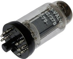 Lampa elektronowa EL EL 12/375  EL 12/375 Ilość biegunów 8 Trzonek Y8A Opis: Pentoda wyjściowa