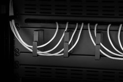 Renkforce 48,26 cm (19'') Panel z 4 uchwytami na kabel 2 HE Organizer do kabli Renkforce  RF-3440222 1 szt.