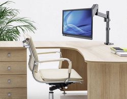 Uniwersalny uchwyt biurkowy Manhattan ze sprężyną gazową do monitora, uchwyt ze sprężyną gazową Uchwyt do monitora, stołowy Manhattan 461580 43,2 cm (17'') - 81,3 cm (32'')