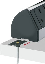 Zestaw instalacyjny do montażu biurkowego Evoline Dock Zestaw montażowy EVOline 159909038200