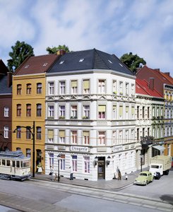 Dom narożny Schmidtstrasse 25 Zestaw do złożenia  Auhagen 11398 H0 1 szt.