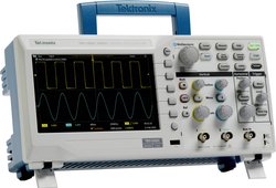 Oscyloskop cyfrowy Tektronix TBS1102C 100 MHz 1 GSa/s