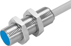 Przełącznik zbliżeniowy FESTO SIEH-M12B-PO-K-L 150454 1 szt.