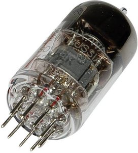 Lampa elektronowa 12 AX 7 WA = 7025  12 AX 7 WA = 7025 Ilość biegunów 9 Trzonek Noval Opis: Podwójna trioda