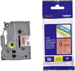 Taśma do nadruku  Brother TZe TZe-421  Kolor taśmy: czerwony Kolor nadruku:czarny 9 mm 8 m