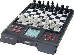 Szkoła szachowa, Komputer szachowy Millennium M805 Karpov