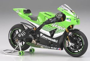 Model motocykla do sklejania Tamiya Kawasaki Ninja ZX-RR #55 2006 300014109 1:12
