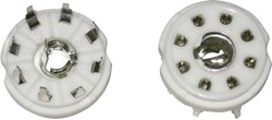 Oprawa lampy elektronowej Ilość biegunów 8 Trzonek Loktal Typ montażu Obwód drukowany Opis: Ceramiczna