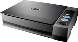 Skaner do książek w formacie A4 Plustek OpticBook 3800L, książek i dokumentów bez możliwości skanowania dwustronnego z książką Skaner książek Plustek OpticBook 3800L 0281 1 szt.