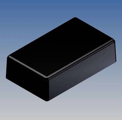TEKO ABS enclosure with rounded corners, internal PCB mounting studs, matowiska powierzchnia. Zestaw baterii do baterii 9V. Wkręt zamykający 100 x 60 x 30 mm Black RAL 9004 Obudowa uniwersalna TEKO 10012-B.9, (D x S x W) 99.5 x 60 x 30 mm, ABS, 1 szt.