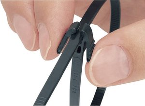 Opaski kablowe wielokrotnego użytku serii REZ z ząbkami wewnątrz  (L x B) 200 x 4.7 mm REZ200-N66-BK-C1 Kolor producenta: czarny HellermannTyton 115-40200 1 szt.