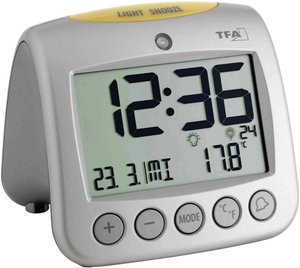 Budzik radiowy ze wskaźnikiem temperatury Budzik TFA Dostmann 60.2514, srebrny