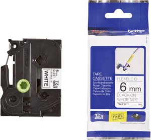 Taśma do nadruku, elastyczna  Brother TZe-FX TZe-FX211  Kolor taśmy: biały Kolor nadruku:czarny 6 mm 8 m