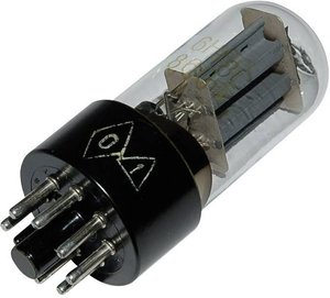 Lampa elektronowa 6 SN 7 GT  6 SN 7 GT Ilość biegunów 8 Trzonek Oktal Opis: Podwójna trioda NF