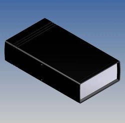 TEKO ABS bez kontraktów z aluminiowymi panelami lub 1 mm. Base and cover with PCB guides (Eurocard 100 x 160 mm). Powierzchnia matowa Głośnik ze Screwless 200 x 110 x 47 mm Black RAL 9004 Obudowa uniwersalna TEKO 10004.9, (D x S x W) 199.5 x 110 x 46.5 mm