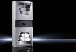 Wymiennik naścienny powietrze-powietrze RTT 45 WK, 230 V, 50/60 Hz Wymiennik ciepła powietrze woda Rittal SK 3128.100 3128100