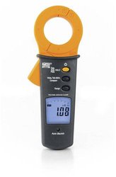 Miernik cęgowy HT Instruments HT77N, CAT III 300 V