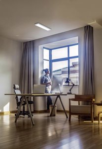 Lampa sufitowa LED LEDVANCE LED Office Line L 4058075271463 25 W 2300 lm