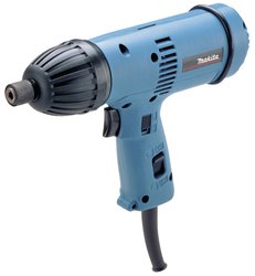 Makita   -Wiertarka udarowa 360 W zaw. walizkę