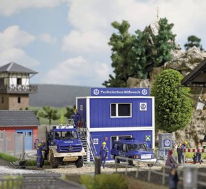 Busch  1029 Zestaw kontenerów H0 THW Zestaw do złożenia