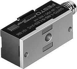 Przełącznik zbliżeniowy FESTO SMTO-1-NS-S-LED-24-C 151686 1 szt.