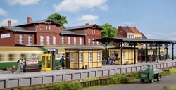 Zestaw do złożenia Auhagen 11452 H0 Wyposażenie stacji 1 szt.