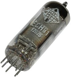 Lampa elektronowa ECH ECH 81 = 6AJ8  ECH 81 = 6 AJ 8 = 6I1P  Trzonek Noval Opis: Trioda-heptoda