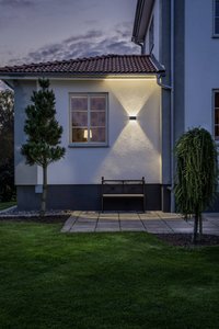 Zewnętrzna lampa ścienna Konstsmide Chieri 7853-370 7.2 W 400 lm IP54