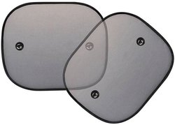 Ustawił osłonę przeciwsłoneczną na boczne szyby Osłona przeciwsłoneczna  250012