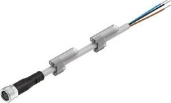 Kabel połączeniowy czujnika/aktuatora FESTO NEBU-M8G3-K-2.5-LE3 541333, 1 szt.